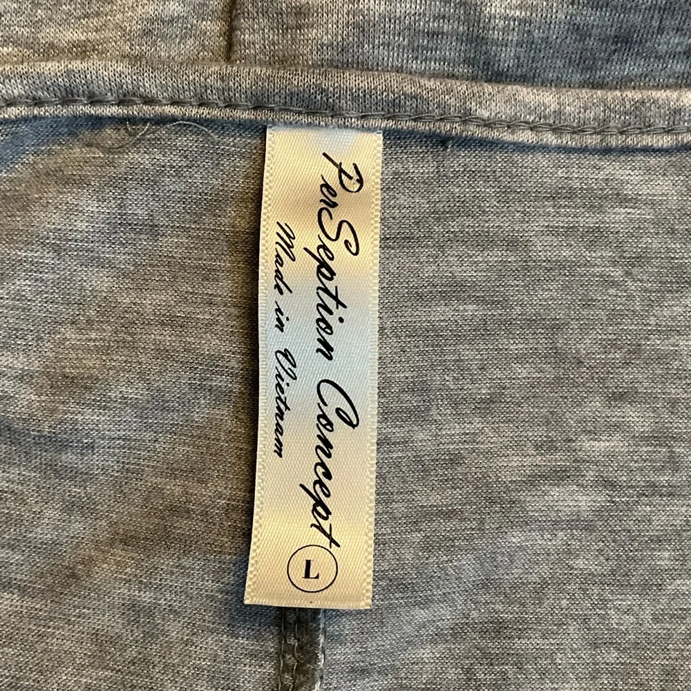 ❤️PerSeption Concept Gray Asymmetrical Ruched top - Picture 7 of 7